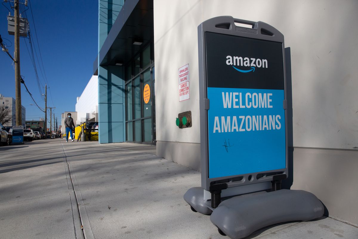 Amazon had a fulfillment along Bay Street in Red Hook, Dec. 13, 2021.