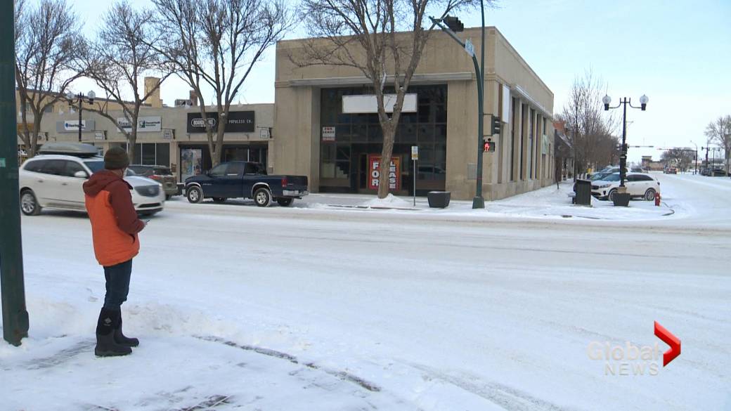 Click to play video: 'Lethbridge shelters ready for cold snap amid holiday season'