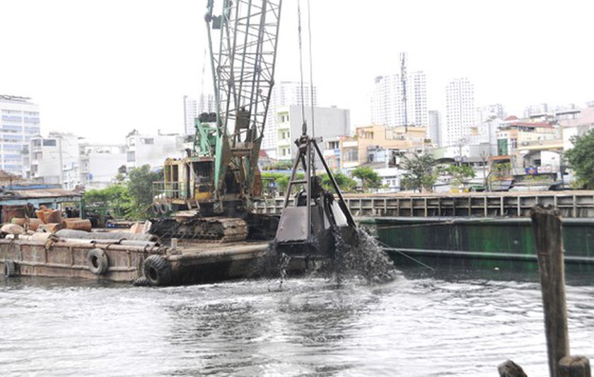 HCMC makes efforts to keep the environment green, clean and beautiful nh 1