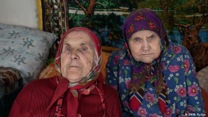  Baba Gania from the village of Kupovate with her mentally disable sister Sonya