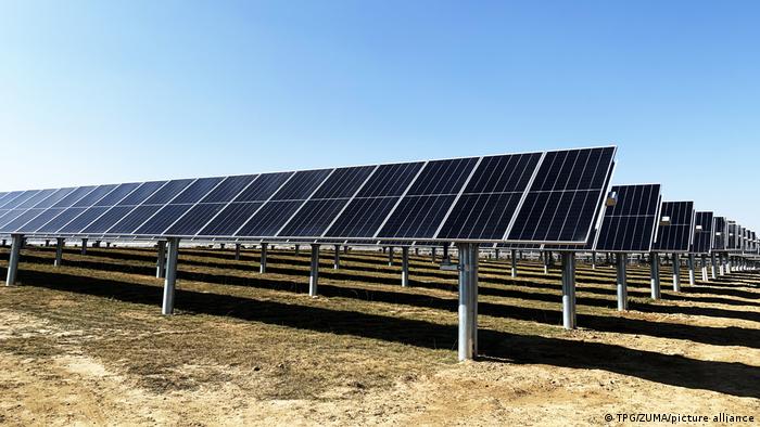 Solar panel park in Qinghai, China