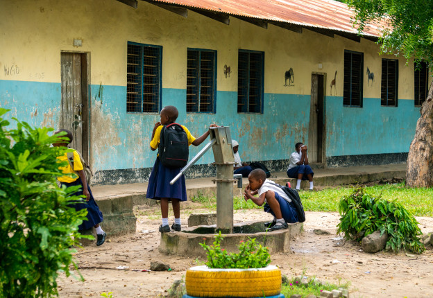 Bagamoyo,,Tanzania,-,January,2020:,Young,Girls,In,Tanzanian,School