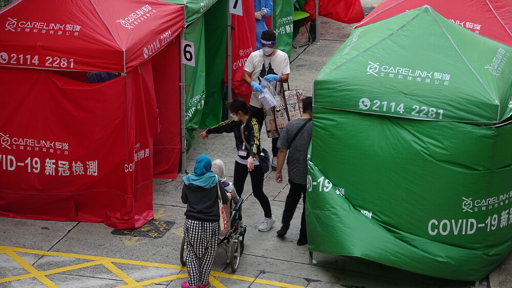 Sewage tests were instrumental in monitoring a recent rebound in cases, such as at the Shun Tin Estate, Kwun Tong. Of the 1,280 residents at the estates Tin Hang House, which was locked down on Sunday, 223 tested preliminarily positive. File photo